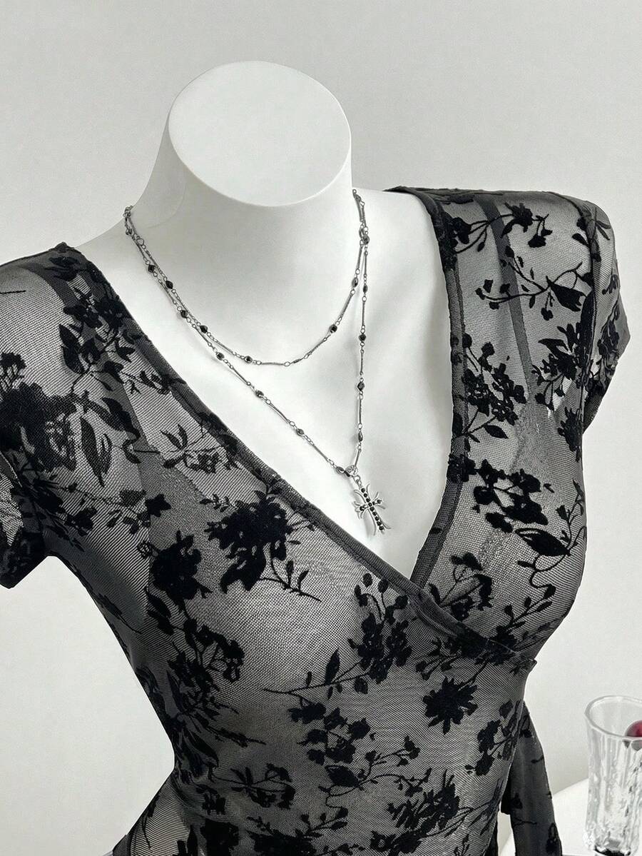 Elamini 女士蓝色植绒不对称V领短袖T恤衫，蕾丝上衣，优雅高贵，正式场合批发服装，女士特殊场合正式服装 - 黑色 - 查看 1