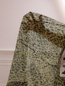 Slumberist Bata con parches de malla y estampado de leopardo - Multicolor - Ver 3