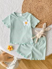 Playful Pals 女嬰春夏針織綠白條紋短袖上衣與短褲兩件套，可愛刺繡花卉休閒運動外出裝 - 薄荷綠 - 查看 3