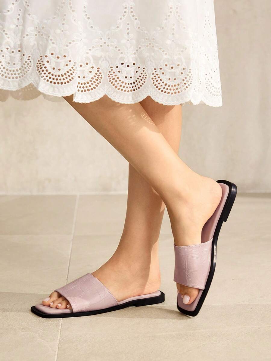 MOTF PREMIUM LADIES' SUMMER EXPLOSION RETRO FASHION STONE PATTERN SEXY SQUARE TOE OPEN-TOED FLAT-BOTTOMED SANDALS, PINK SIMPLE ATMOSPHERE VERSATILE CASUAL COMFORT - Baby Pink - View 2