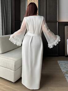 Dazy Plus Bata larga con abertura y manga larga transparente de unicolor y sexy en talla grande - Blanco - Ver 6