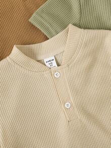 SHEIN Playful Pals 3 áo thun polo Henley ngắn tay cho bé trai, phong cách Quiet Luxury, kiểu dáng tiện dụng thanh lịch, màu khaki tông rừng, gân nổi, cài nút, chất mềm nhẹ, mặc thường ngày, đi lễ, đi chơi, mùa hè xuân thu - Nhiều màu - Xem 3