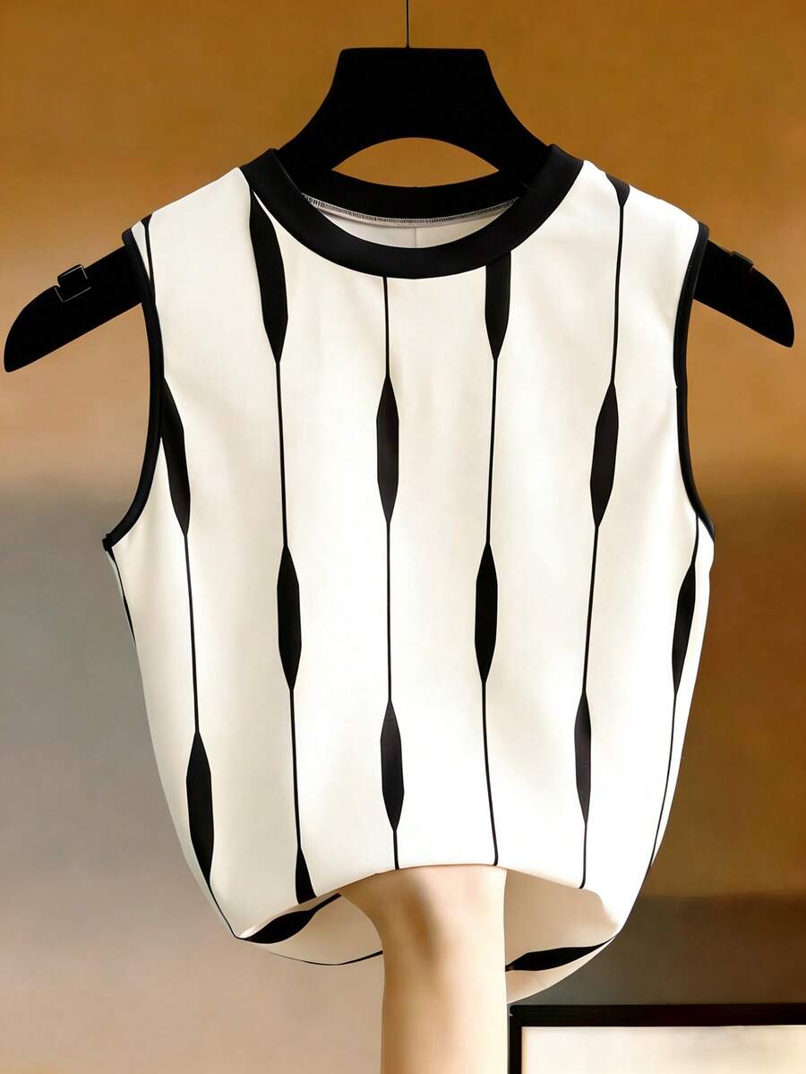 GlowEve CURVE Women's Elegant French Smart Casual Black And White Geometric Print Round Neck Sleeveless Tank Top,Knitted Fitted Office Summer Holiday Beach Outfit - Black and White - View 1
