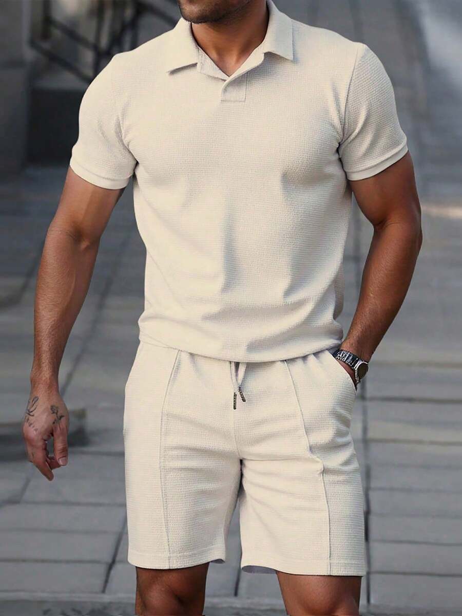 Manfinity Homme 男士纯色 Polo 衫和短裤套装，休闲简约，适合日常穿着 男士两件套休闲两件套休闲套装 休闲加大两件套服装 两件套服装 男士 T 恤套装 男士服装两件套夏季两件套 男士两件套 男士两件套休闲男士两件套夏季两件套 男士两件套 - 米色 - 查看 1