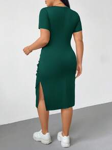 SHEIN Essnce Plus Size Women's Spring And Summer Fashion Cuffs Elastic Comfortable Basic Daily Versatile Short Sleeve Slit Slim Mid-Length Dress,Back To School,Simple Style,Basic Dress,Black Dress - Dark Green - View 2