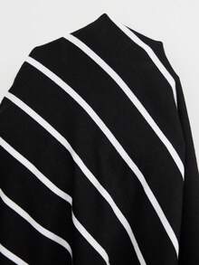 Doze Lane Plus Size Striped Lace Long Nightgown - Black and White - View 7