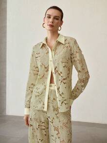 MOTF PREMIUM WOMEN'S HOLLOW-OUT LACE BLOUSE, FASHIONABLE AND YOUTHFUL HIGH-END FEEL - Khaki - View 4