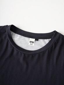 Tetris™ X SHEIN Bộ đồ ngủ nam in họa tiết hình học gồm áo và quần short - màu đen - Xem 9