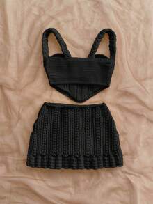 Soleia Bộ đồ 2 món gồm áo croptop hai dây gợi cảm và chân váy cạp thấp bằng vải móc, thích hợp cho các lễ hội âm nhạc, phong cách bohemian, kỳ nghỉ, hẹn hò, tiệc trà chiều. - màu đen - Xem 2