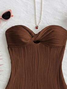 Soleia Women's Coffee Brown Summer Mini Dress,Seksi Chic Wavy Texture Fabric Bandeau Twist Hollow A-Line Ruffle Hem Night Out Vacation Party Beach Outfit - Coffee Brown - View 3