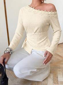 Modelyn Áo thun nữ cổ lệch, viền eo bằng ruy băng vàng, vạt áo lệch, thanh lịch, lãng mạn, ngọt ngào, mềm mại. - Màu be - Xem 4