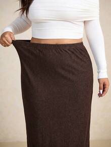 Elaquor Plus Size Women Solid Color Elastic Waist Casual Long Skirt - Brown - View 6