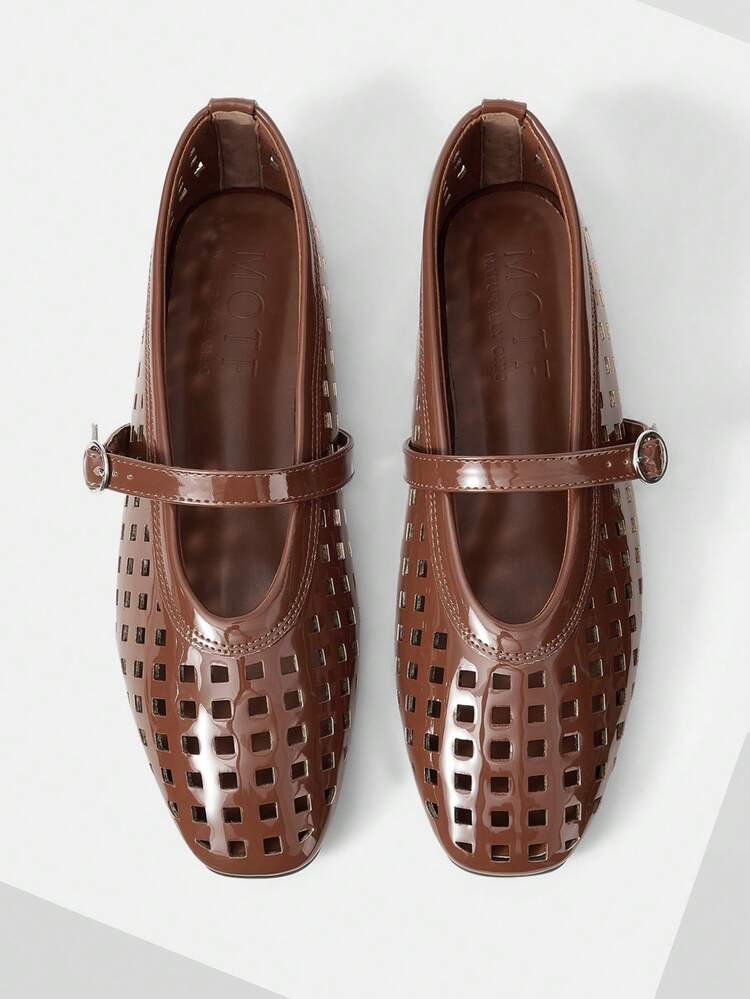 WOMEN SHOES POPULAR FRENCH NEW FASHION BROWN PU LEATHER HOLLOW MESH TEMPERAMENT SQUARE TOE FLAT SOLE SHOES, COMFORTABLE AND VERSATILE WITH SIMPLE ELEGANCE NOT TIRED FEET BREATHABLE HOLE SANDALS