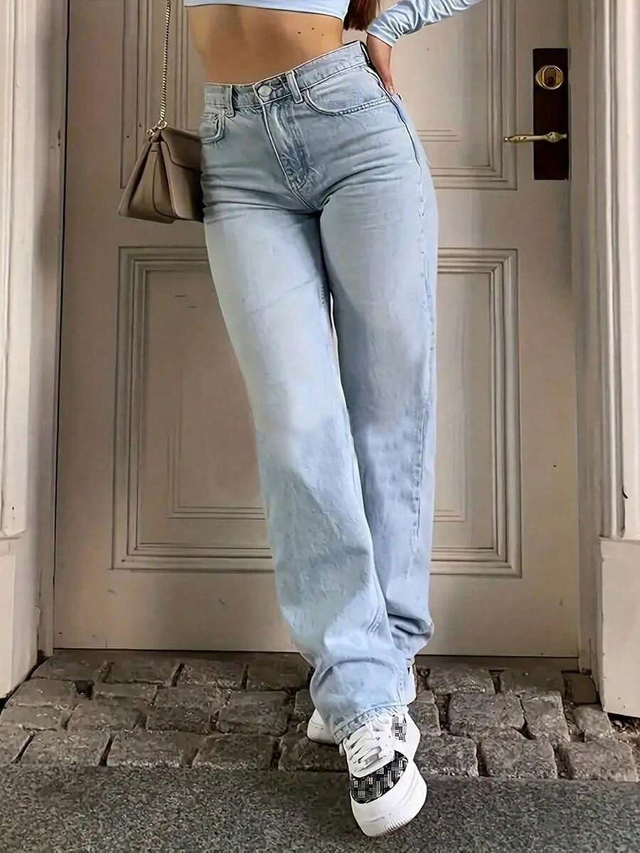 SHEIN ICON Plus Size Women Casual Pockets Button Fly Versatile Daily Wear Denim Jeans - Light Wash - View 1