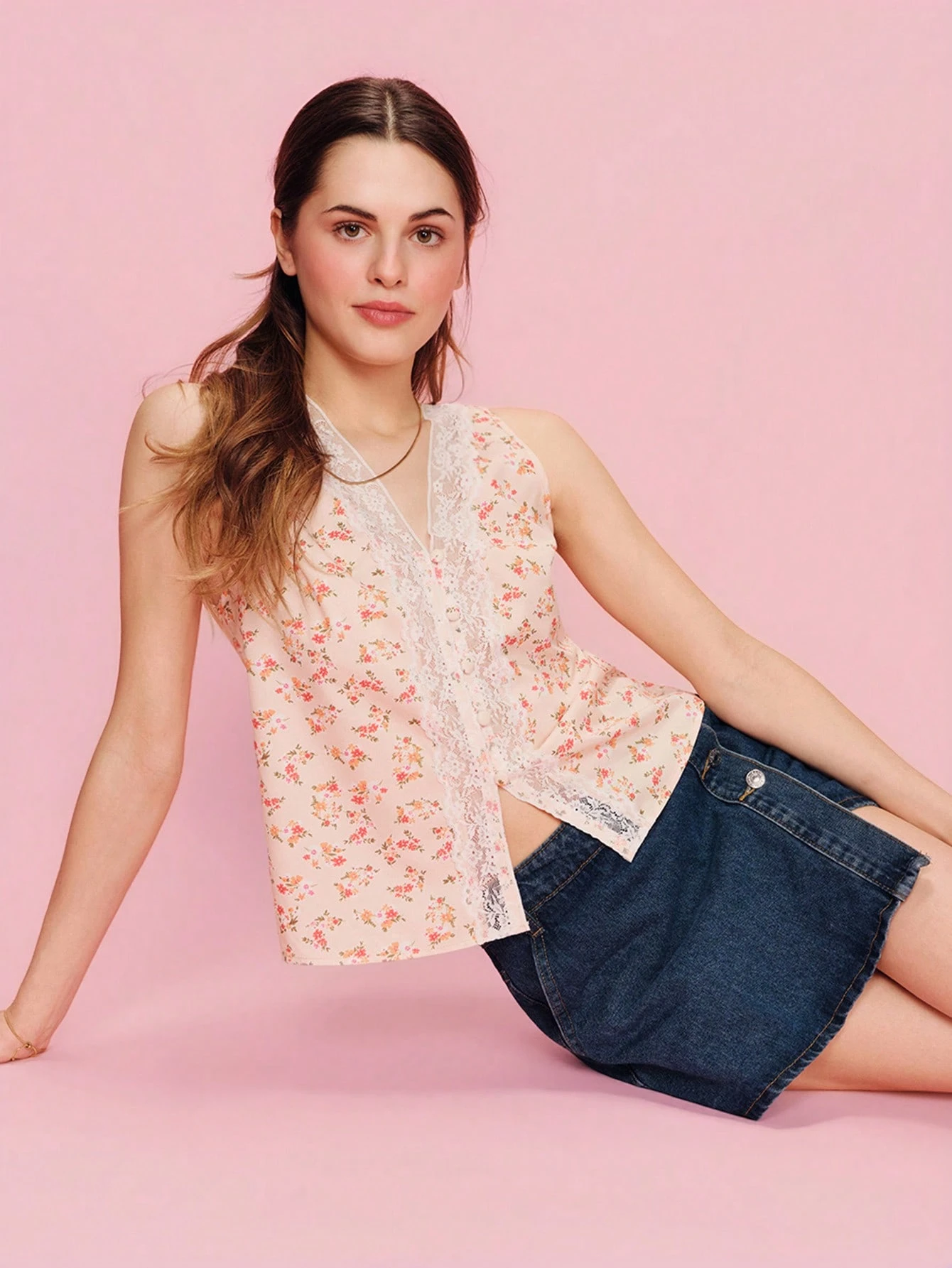 Ecru Floral-Print Top With White Lace Detailing Cute Chic Style