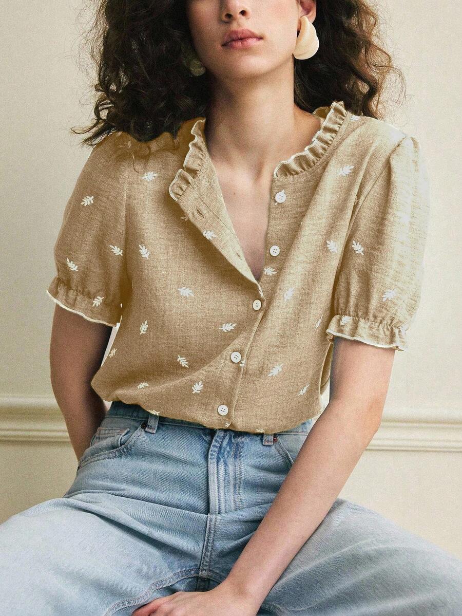 Écloséra 女士法式休闲日常度假荷叶边领花瓣袖纹理柔软面料蓝色衬衫，春夏款 - 杏色 - 查看 1