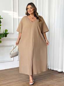 SHEIN CURVE+ 大码女式V领宽松休闲短袖连衣裙 - 卡其色 - 查看 4