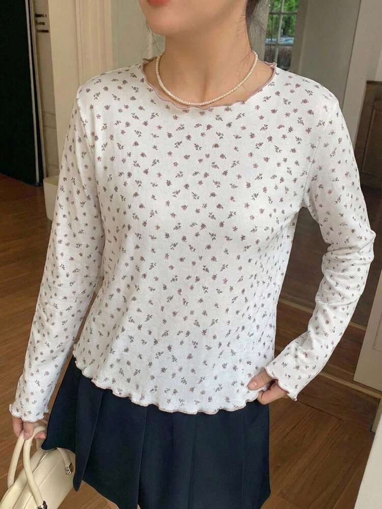 Dazy Plus White Round Neck Fitted Long Sleeve T-Shirt With Floral Patchwork