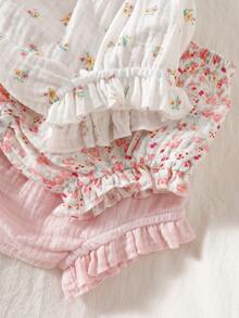 SHEIN 3件套新生女宝宝荷叶边下装 | 棉质双层绉纱面料，碎花图案，多层荷叶边设计，柔软舒适，甜美风格，适合派对、外出、拍照，可爱礼物之选 - 彩色 - 查看 3