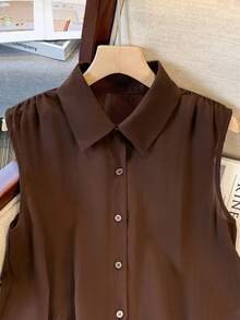 GlowEve CURVE Brown Plus Size Semi-Sheer Chiffon Blouse Sleeveless Shirt With Collar And Ruched Detailing Casual Regular Hem Top - Brown - View 3