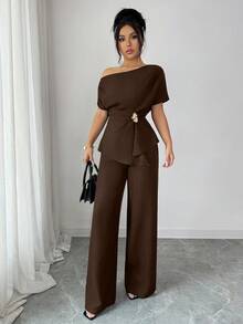 Elegante y urbano conjunto de primavera/verano para mujer con pantalón ancho de una sola manga con hebilla metálica en la cintura, adecuado para uso diario, bodas, galas, ir al trabajo, fiestas de graduación, vacaciones, citas, fiestas, Halloween, Navidad, Año Nuevo, Acción de Gracias, bodas - Marrón - Ver 4