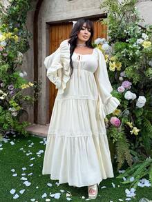 Lyrianda 大码女装新款复古优雅可爱大圆领长袖喇叭袖口荷叶边下摆宽松长裙，花卉拼接下摆A字裙，复古中世纪朋克公主风，适合秋冬春季穿着 - 杏色 - 查看 5