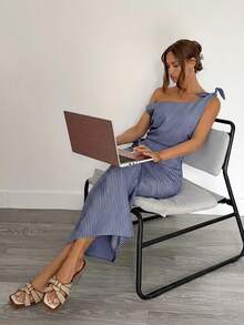 Siren Gaze 女士条纹不对称露肩长连衣裙，时尚百搭，适合约会和派对 - 藏蓝色 - 查看 5