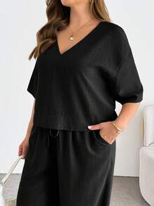 SHEIN Essnce 大码女装春夏时尚休闲宽松舒适日常基础款显瘦V领短袖露脐上衣和阔腿裤卡其色两件套，夏季服装，裤装套装，度假装 - 黑色 - 查看 5