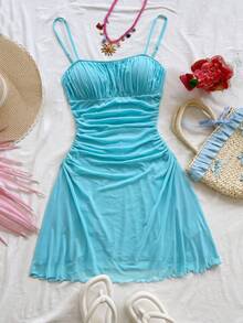 Soleia Vestido mini con camisola fruncida de unicolor para mujer de talla grande - Celeste - Ver 4