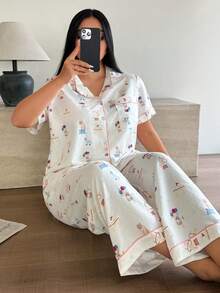 Napfluff CURVE Napfluff CURVE 趣味卡通印花短袖睡衣套装，加大码 - 彩色 - 查看 1
