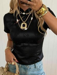 SHEIN EZwear بلوزة ساتان جاكار سوداء للنساء - الأسود - مشاهدة 8