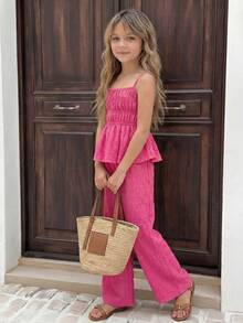 SHEIN Sparklyn Tween Girls' Casual Sweet Hot Pink Summer Tropical Vacation Holiday Textured Bubble Crinkle Fabric Camisole Top & Loose Wide Leg Pants 2 Pieces Set - Pink - View 3