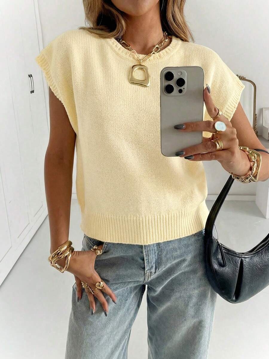 Siren Gaze Women's Solid Color Round Neck Short Sleeve Casual Loose Knit Top - Light Yellow - View 1