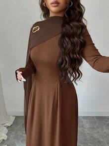 Rafferiza 优雅都市风雪纺拼接高领长袖A字连衣裙，饰有金属胸针，适合毕业派对、节日活动、约会、婚礼、秋冬季穿着。 - 棕色 - 查看 5