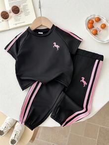 SHEIN 女嬰 2件/套 黑粉色套裝 夏季休閒度假運動日常風格 刺繡短袖泡泡袖圓領上衣&長褲 - 黑色 - 查看 5