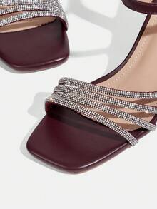 CUCCOO TILAWA Damen Mode Quadratische Zehenkappe Strass Dekor Elegante High Heel Sandalen, Burgunderrot Frühlingssschuhe, Frühlingspause, Ostern, Dinner Schuhe, Weihnachten, Valentinstag High Heels - Burgunderbraun - Übersicht 6