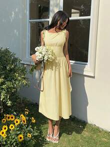 SHEIN EZwear 浅黄色条纹编织女式连衣裙 - 鵝黃色 - 查看 6