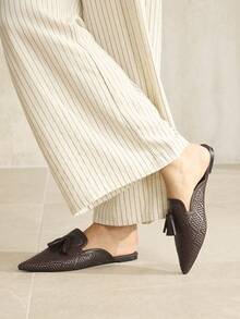 MOTF ELEGANT, COMFORTABLE, CHIC TASSEL SLIP-ON POINTED TOE FLAT MULES FOR WOMEN - Dark coffee - View 5