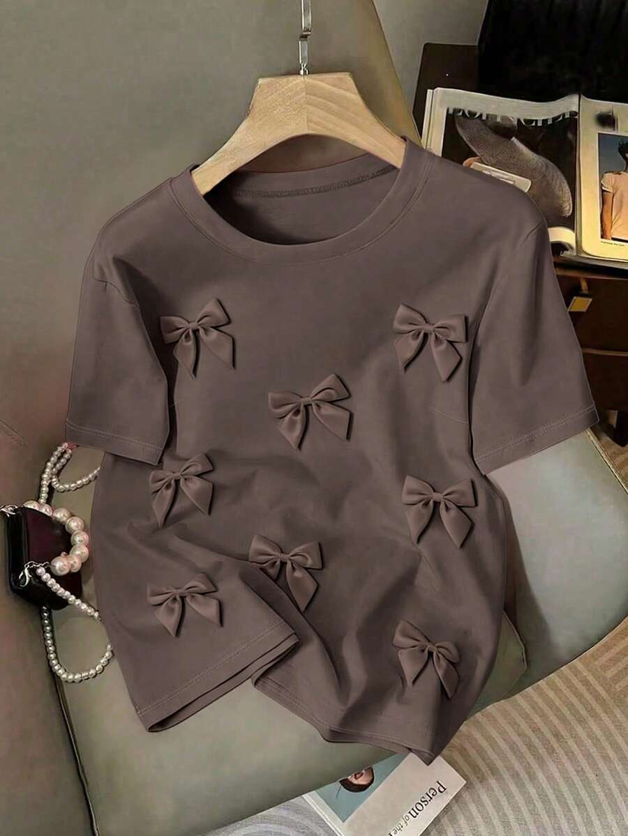 SHEIN CURVE+ 大码女式休闲圆领3D蝴蝶结短袖T恤,夏季款式,女式大码上衣 - 棕色 - 查看 1