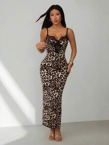 SHEIN PETITE 女士豹纹蕾丝拼接吊带紧身连衣裙，性感连衣裙，凸显身材曲线，猎豹纹连衣裙，女士生日礼服，情人节礼服，外出礼服，豹纹连衣裙，动物纹连衣裙 - 彩色 - 查看 5