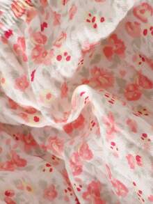 SHEIN 3件套新生女宝宝荷叶边下装 | 棉质双层绉纱面料，碎花图案，多层荷叶边设计，柔软舒适，甜美风格，适合派对、外出、拍照，可爱礼物之选 - 彩色 - 查看 4