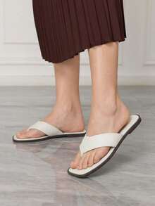 Sleekvia Sandal Jepit Luar Ruangan Wanita Nyaman, Tahan Aus, Serbaguna, Terbuat dari Logam, Cocok untuk Musim Panas - Putih - View 3