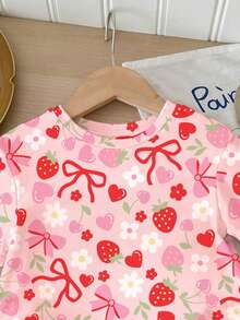 两件套少女休闲草莓、爱心、花朵、蝴蝶结印花柔软舒适宽松圆领短袖T恤和修身骑行短裤，适合春夏日常、居家、外出、度假、复活节、农场、野餐等场合。 - 白色 - 查看 4