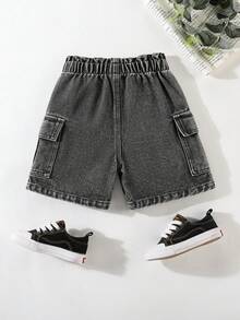Genkimix Kids Pantalones cortos de mezclilla casuales para niños pequeños, color caqui, para primavera/verano, con decoración de cordón, bolsillos cargo, corte holgado, tela suave y cómoda, moda diaria - Verde militar - Ver 3
