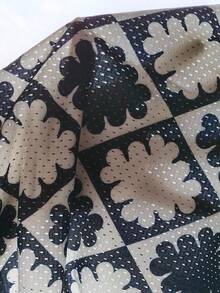 Manfinity CasualCool 男士夏季休闲度假风格撞色印花V领短袖透气网眼上衣 - 黑色 - 查看 7