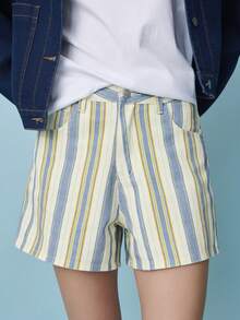 Nöista Quần short kẻ sọc có cạp cao và dáng rộng thoải mái, kết hợp các sọc dọc màu xanh dương, vàng và trắng, năm túi và thắt lưng dạng vòng. Thích hợp cho mùa xuân, mùa hè, đi biển, mặc thường ngày. - Nhiều màu - Xem 9
