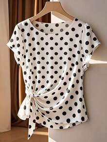 GlowEve CURVE 优雅圆领缎面波点短袖衬衫，大码女装，春夏款 - 白色 - 查看 6