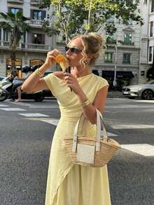 Firerie 女士优雅不对称肩部A字音乐节连衣裙 - 淡黃色 - 查看 3