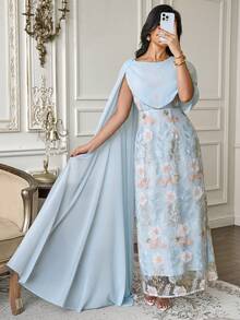 Islaluna 女士花卉贴花圆领优雅披肩袖连衣裙 - 藍色 - 查看 6