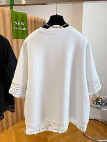 EMERY ROSE Plus Size Lace Patchwork Short Sleeve Round Neck T-Shirt - White - View 2